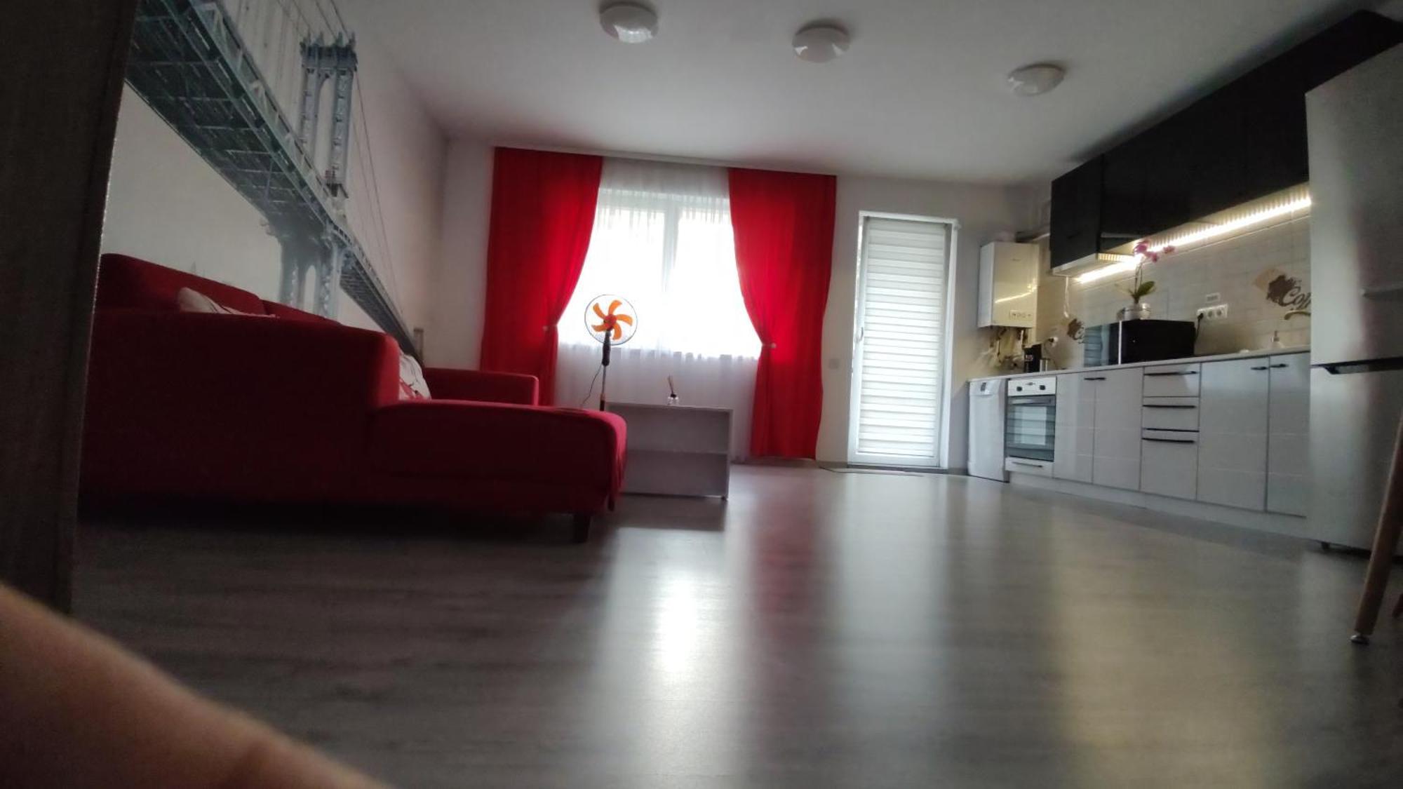 Apartament Cu Terasa Atelierul De Pizza 플로레스티 외부 사진